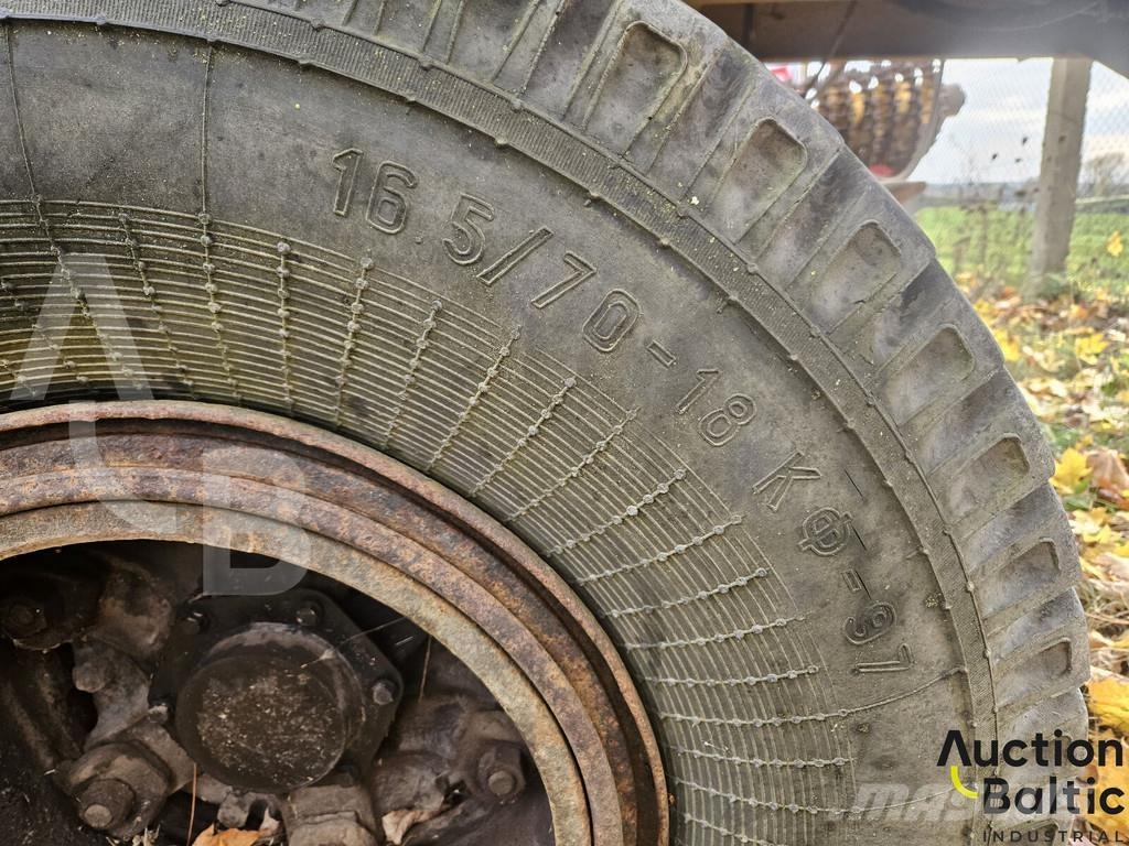  Onbekend 1PTS-9 Sora- ja kippiperävaunut