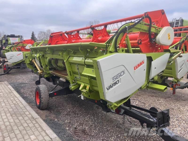 CLAAS TRION 520 Leikkuupuimurit