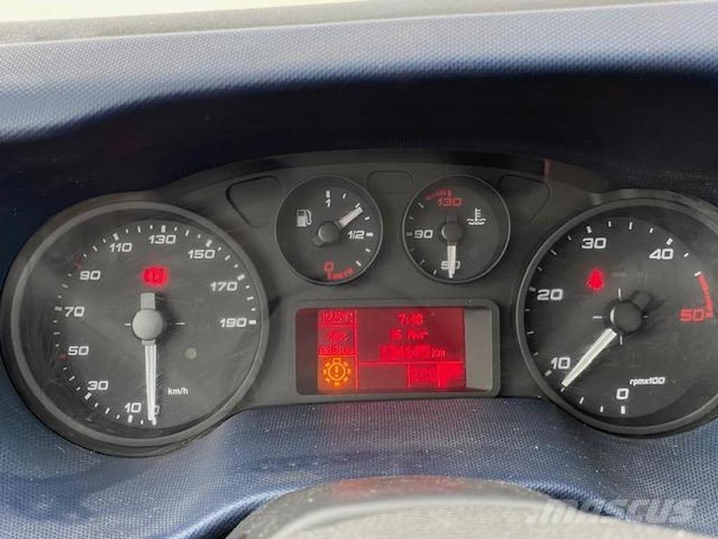 Iveco 35C18 Sora- ja kippiautot