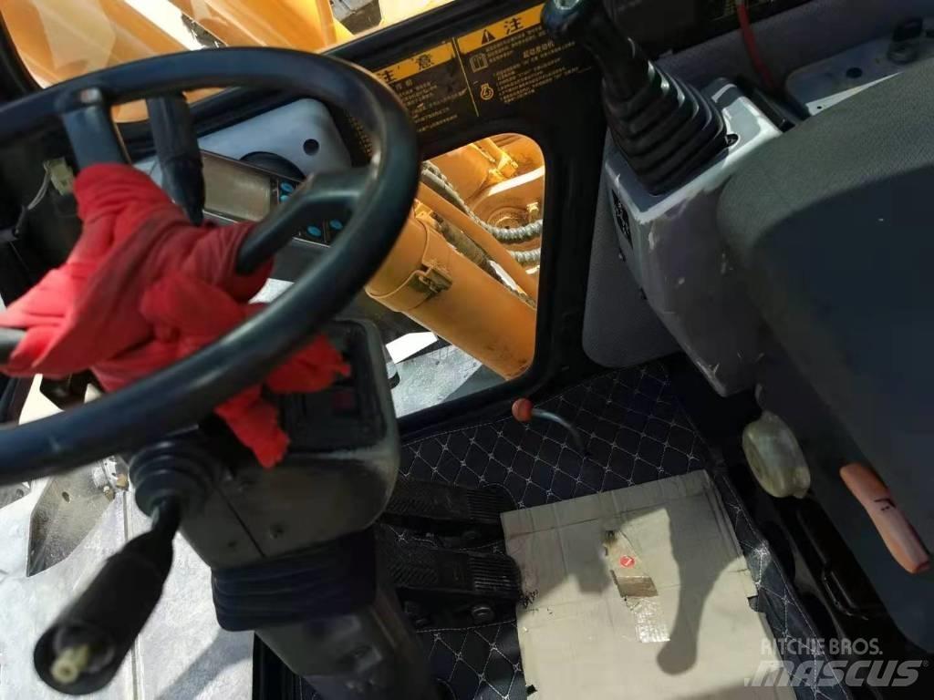 Hyundai R210W-7 Pyöräkaivukoneet