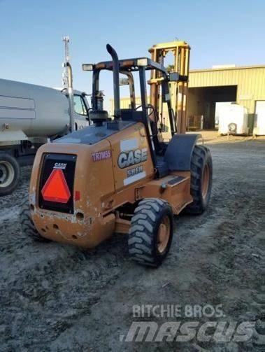 CASE 586H Maastotrukit