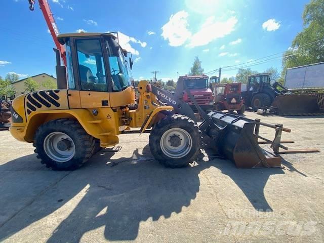 Volvo L 40 B TP Pyöräkuormaajat