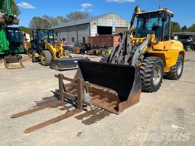 Volvo L 40 B TP Pyöräkuormaajat