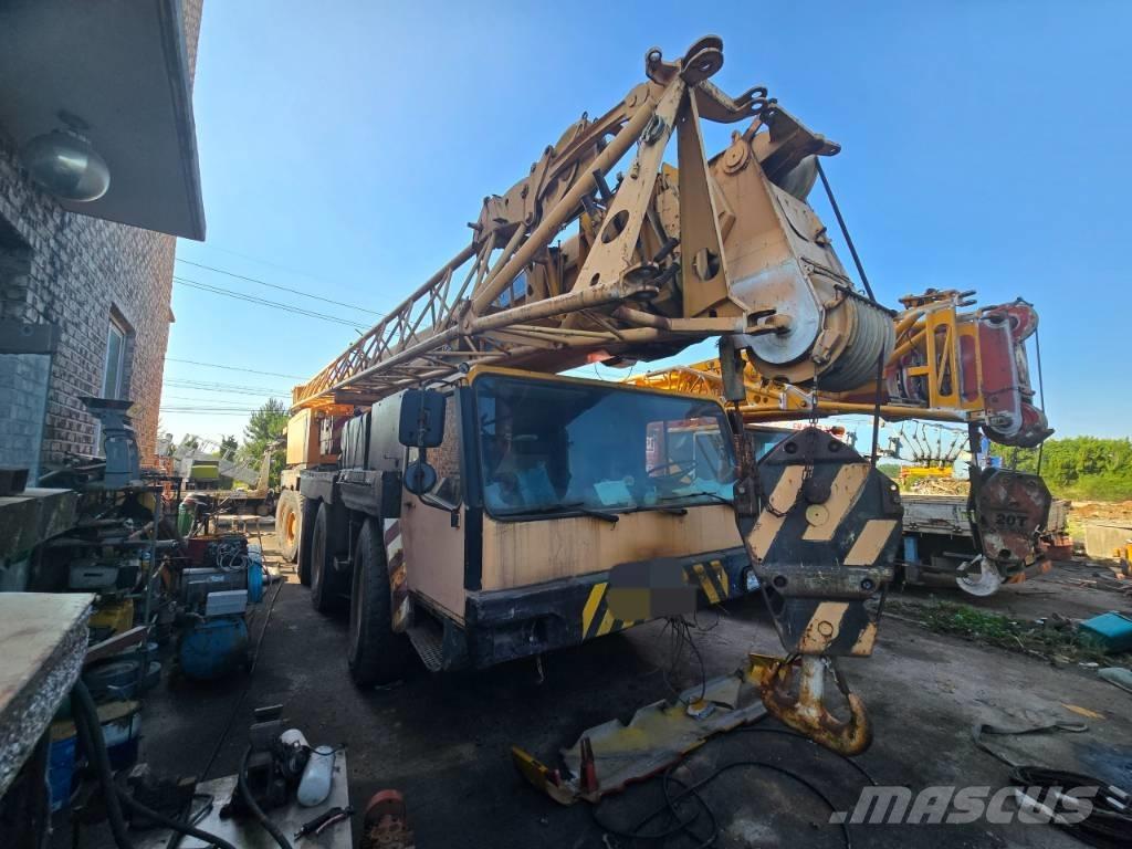 Liebherr LTM 1100-1 Mobiilinosturit
