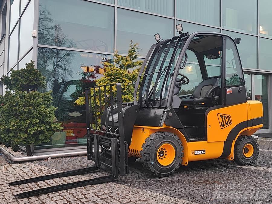 JCB TLT25D Dieseltrukit