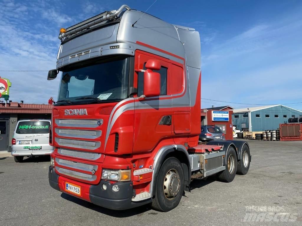 Scania R 560 Vetopöytäautot
