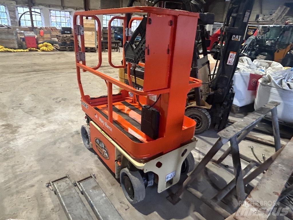 JLG 1230 ES Henkilönostimet ja nostolaitteet