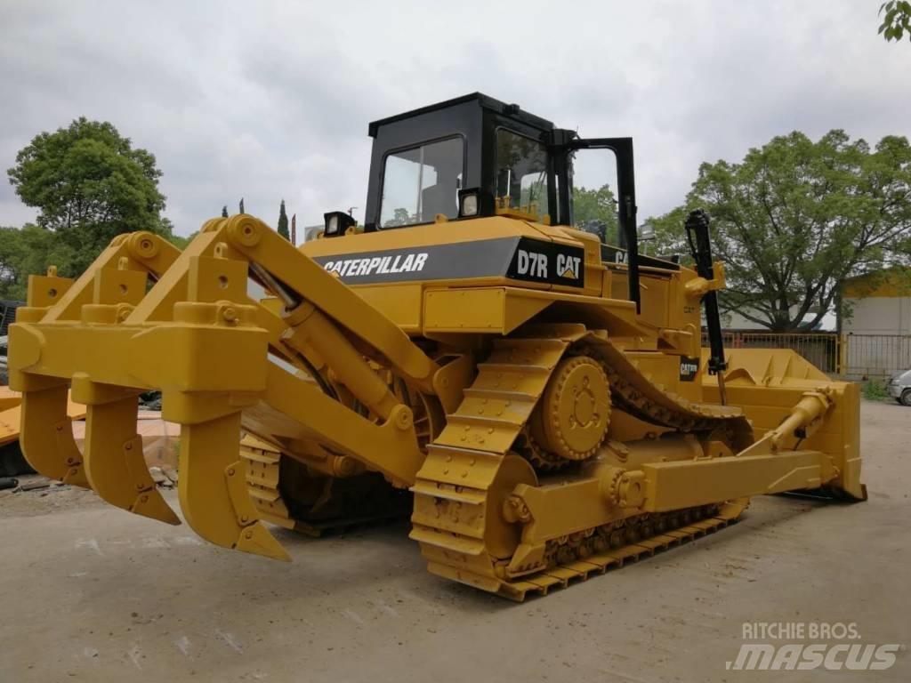 CAT D 7 R Telaketjupuskutraktorit