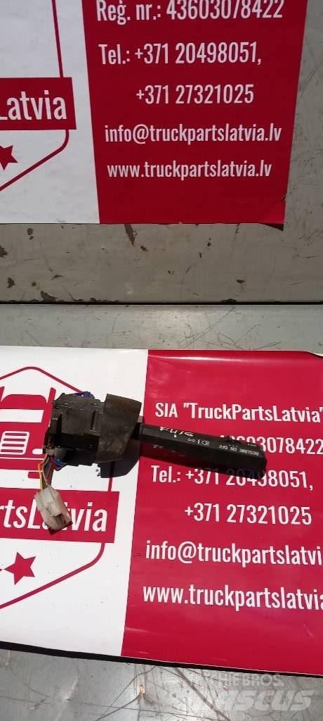 Volvo FH 12.   3172171 Ohjaamot ja sisustat