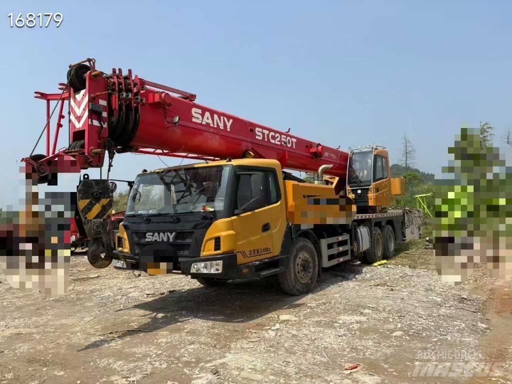 Sany stc200t5 Mobiilinosturit