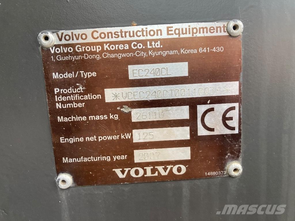 Volvo EC 240 C L Telakaivukoneet