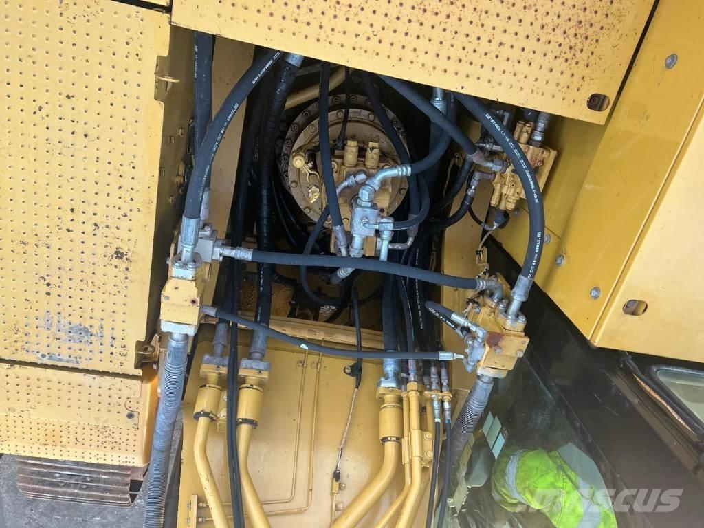 CAT 336 F L Telakaivukoneet