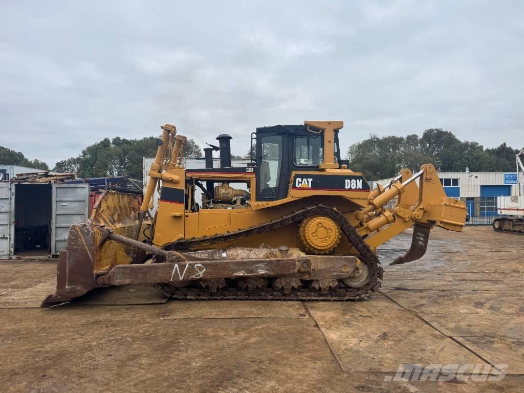 CAT D 8 N Telaketjupuskutraktorit