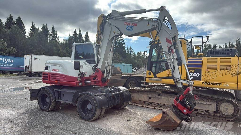 Take-Job TB295W Pyöräkaivukoneet