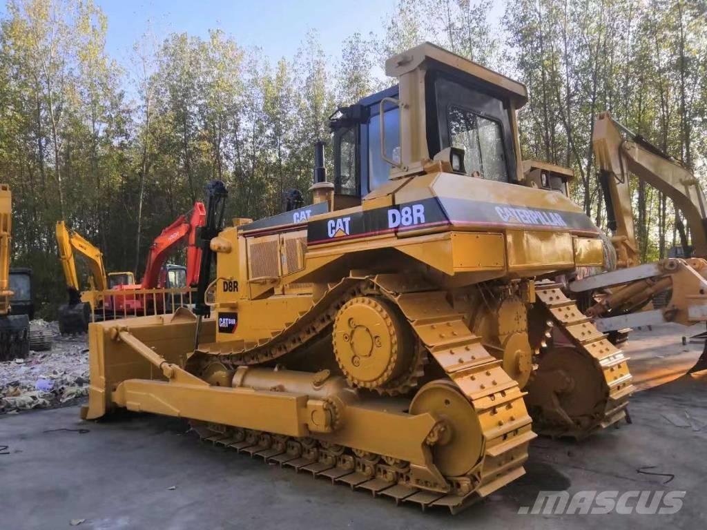 CAT D 8 R Telaketjupuskutraktorit