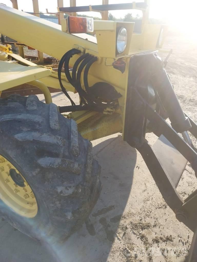 O&K F106 Tiehöylät