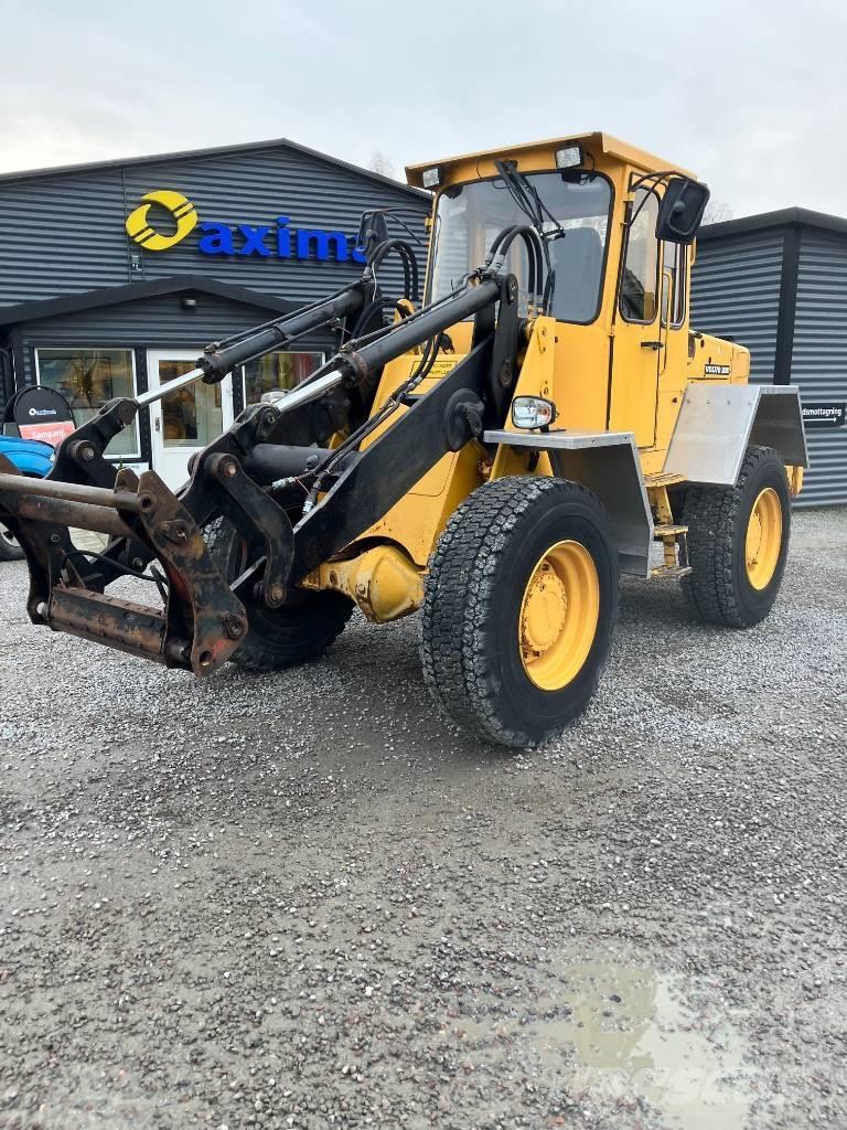 Volvo BM L 50 Etukuormaimet ja kaivuulaitteet