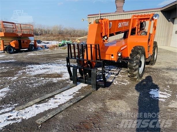 SkyTrak 6042 Kurottajat