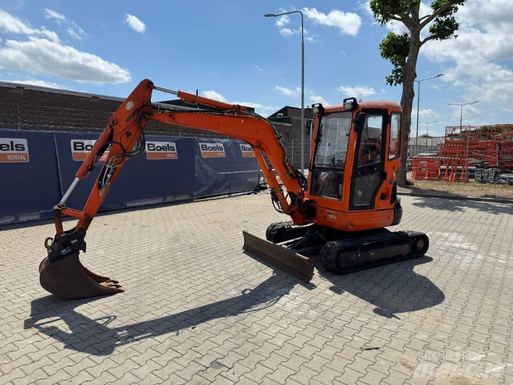 Kubota U35-3A3 Minikaivukoneet < 7t