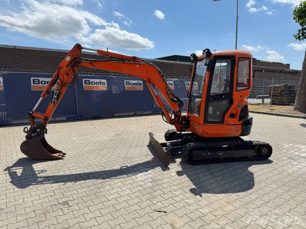 Kubota U35-3A3 Minikaivukoneet < 7t