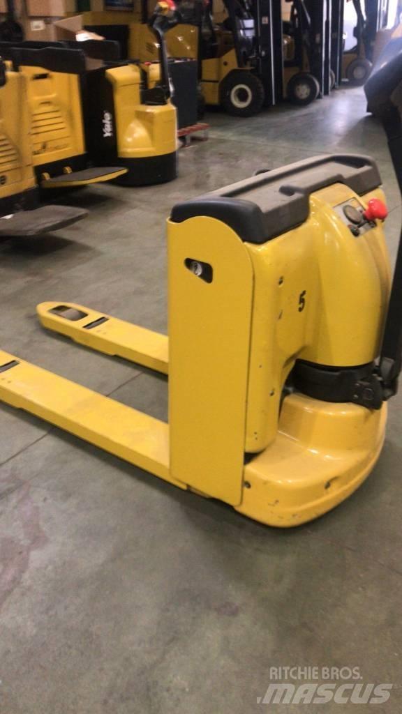Yale MP18 Lavansiirtotrukit