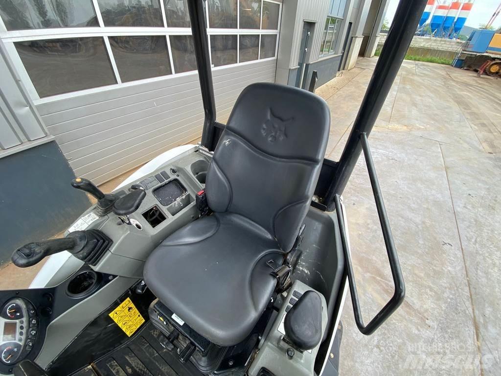 Bobcat E27 Erikoiskaivinkoneet