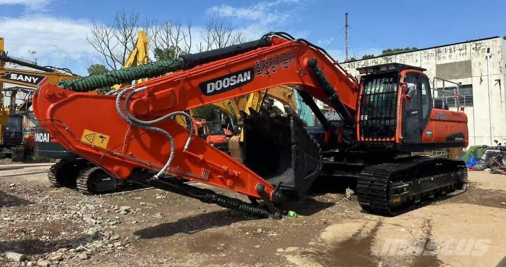 Doosan DX340 Telakaivukoneet