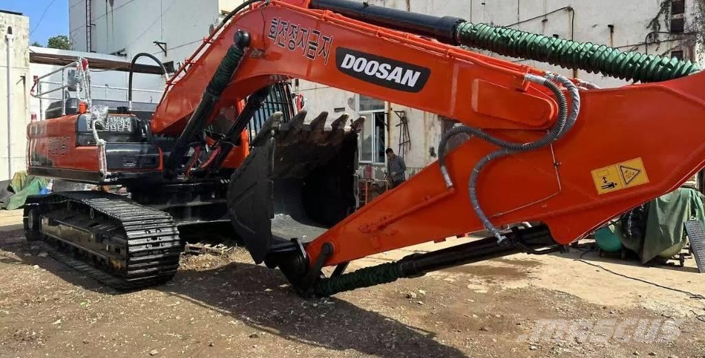 Doosan DX340 Telakaivukoneet