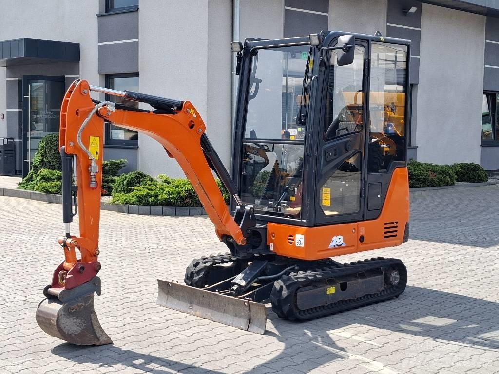 Hitachi ZX 19-6 Minikaivukoneet < 7t