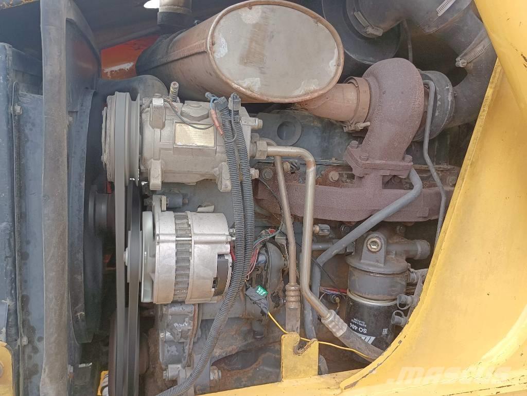 New Holland LB 110 Kaivurikuormaajat