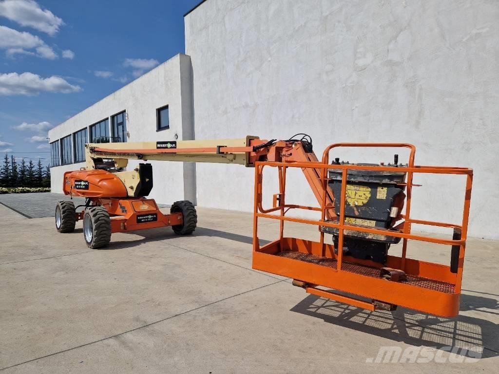 JLG M 600 JP R335 Kuukulkijat