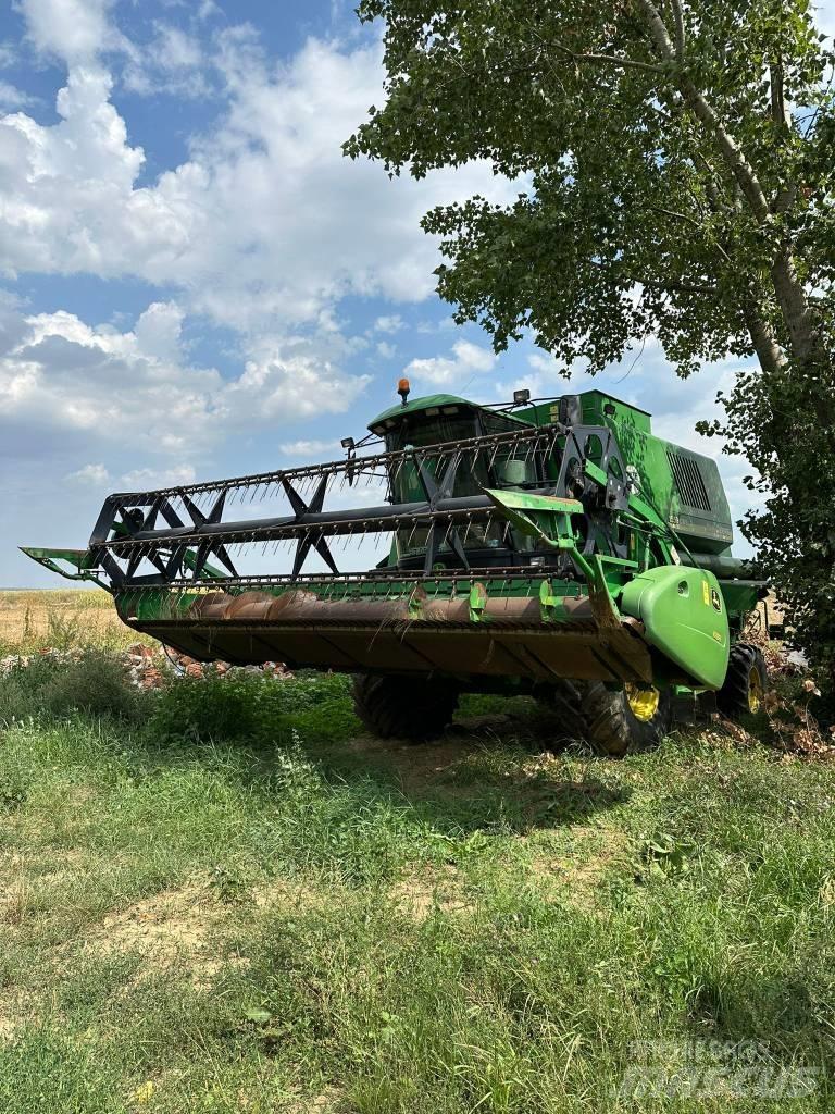 John Deere 1550 CWS Leikkuupuimurit