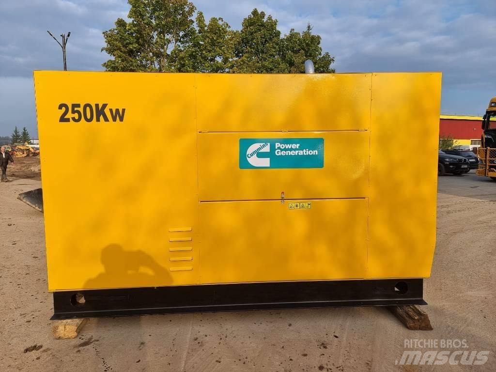 Cummins 250 KW Dieselgeneraattorit