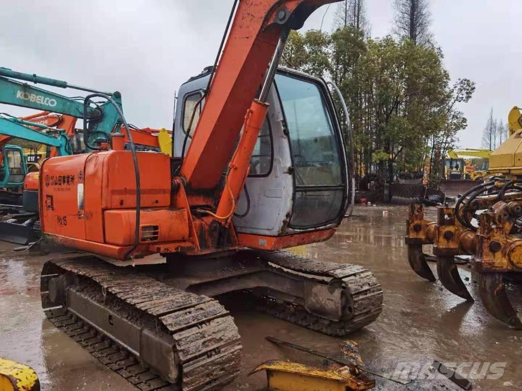 Hitachi EX 60 Minikaivukoneet < 7t