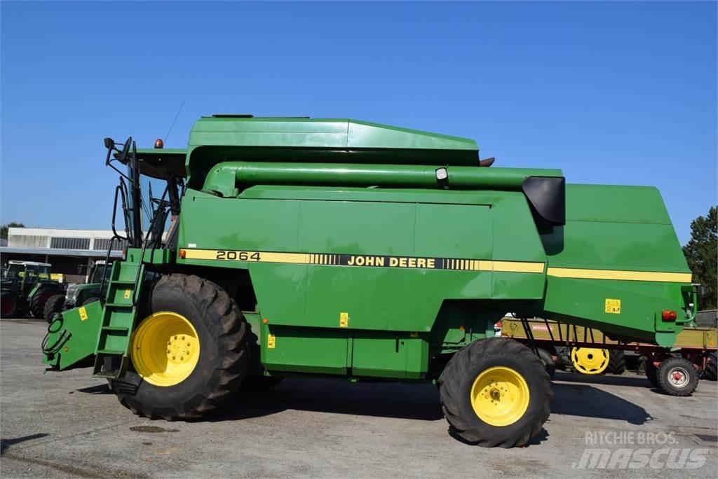 John Deere 2064 Leikkuupuimurit