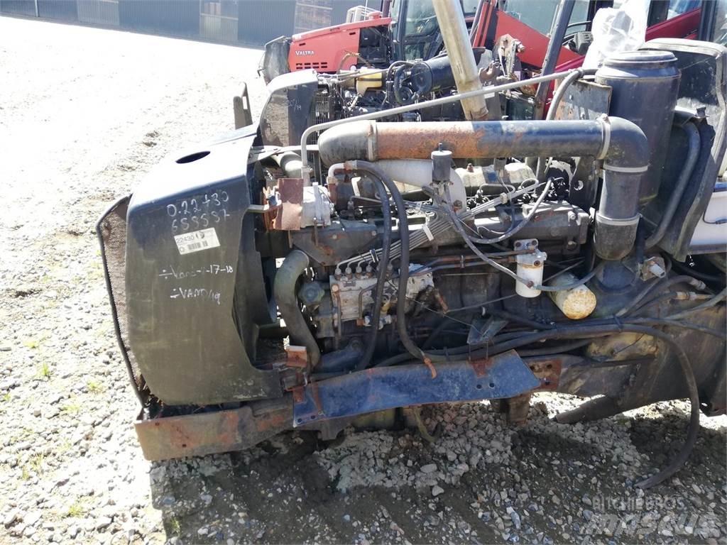Valmet 8100 Traktorit