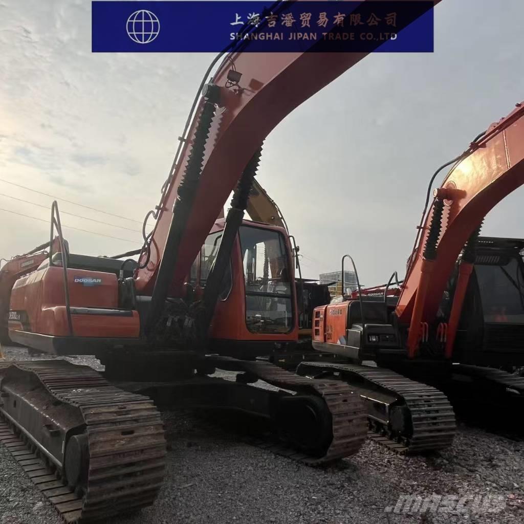 Doosan DH 300 Telakaivukoneet