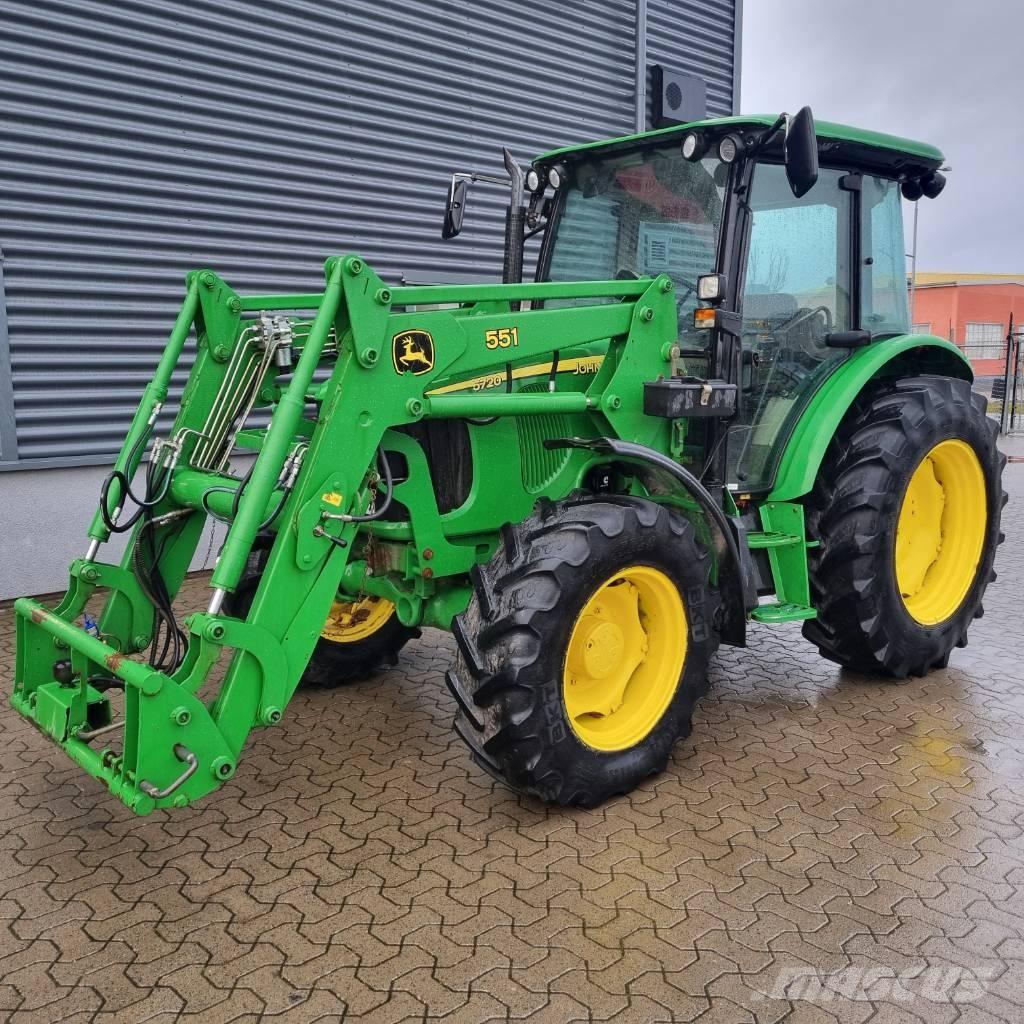 John Deere 5720 Traktorit