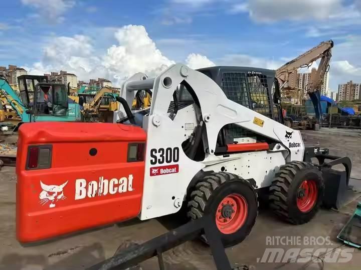 Bobcat S 300 Liukuohjatut kuormaajat
