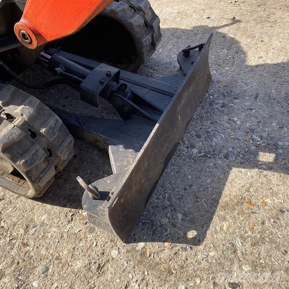 Kubota U10-3 Minikaivukoneet < 7t