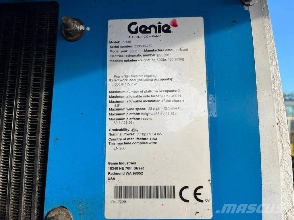 Genie Z-135 Kuukulkijat