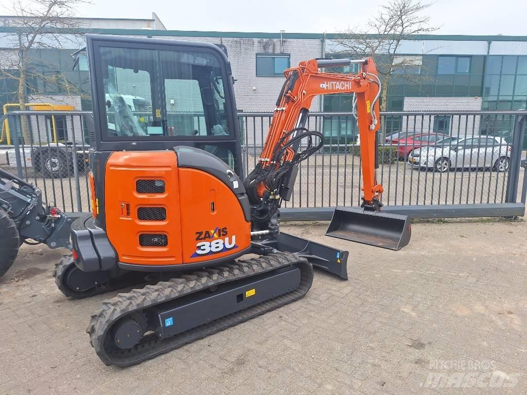 Hitachi ZX38U-6 Minikaivukoneet < 7t