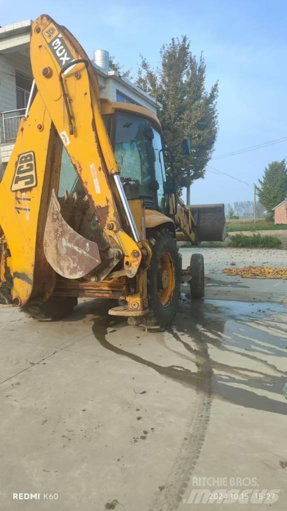 JCB 3 CX Kaivurikuormaajat