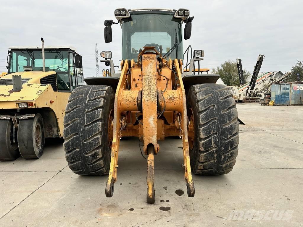 Liebherr L 550 Pyöräkuormaajat