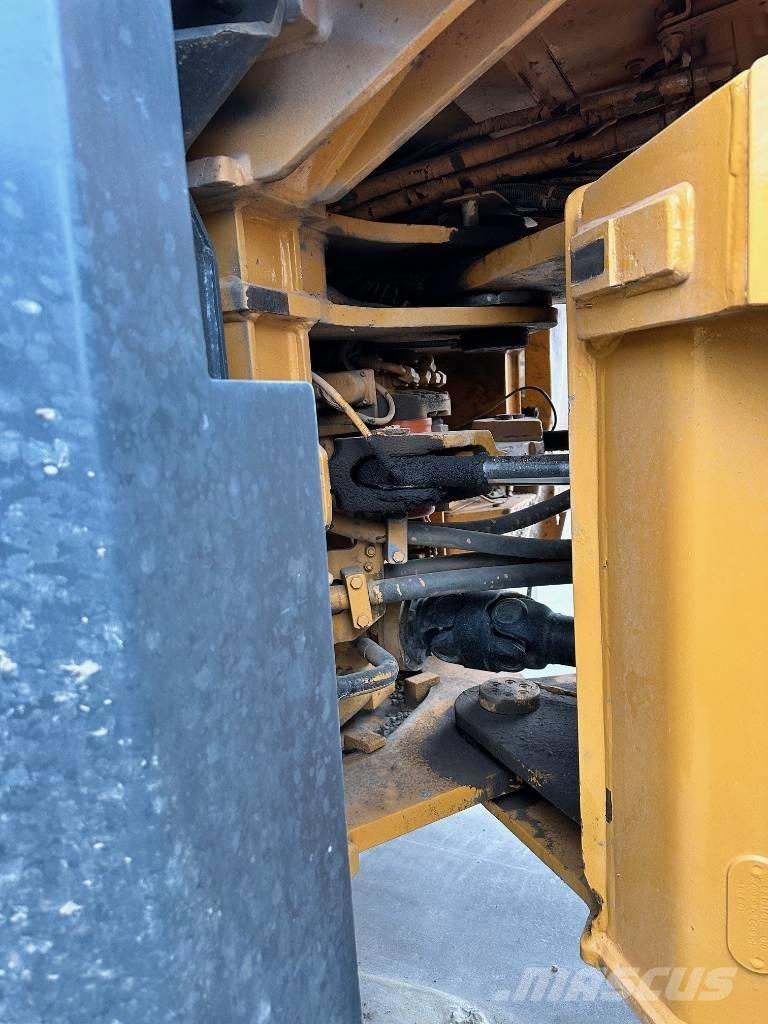 Liebherr L 550 Pyöräkuormaajat