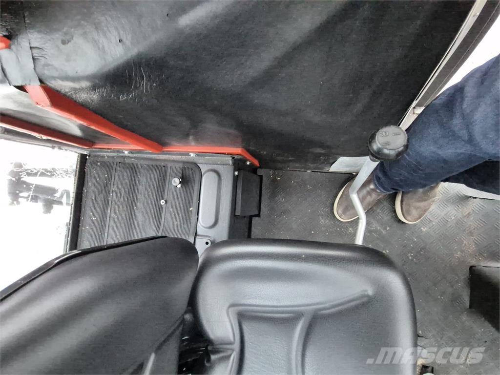 Ursus C385 Traktorit