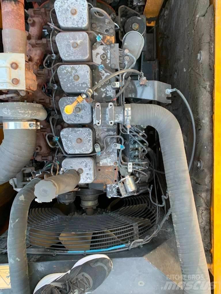 Hyundai R210W-9 Telakaivukoneet