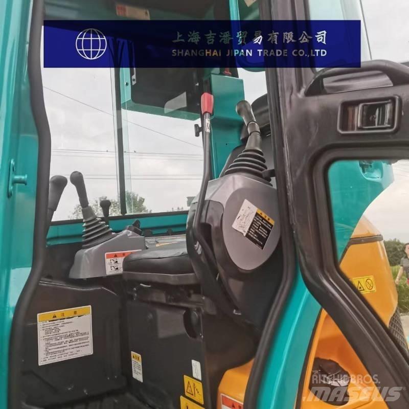 Kubota KX 135 Minikaivukoneet < 7t