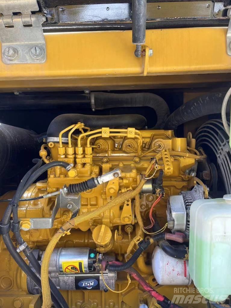 CAT 307E Telakaivukoneet