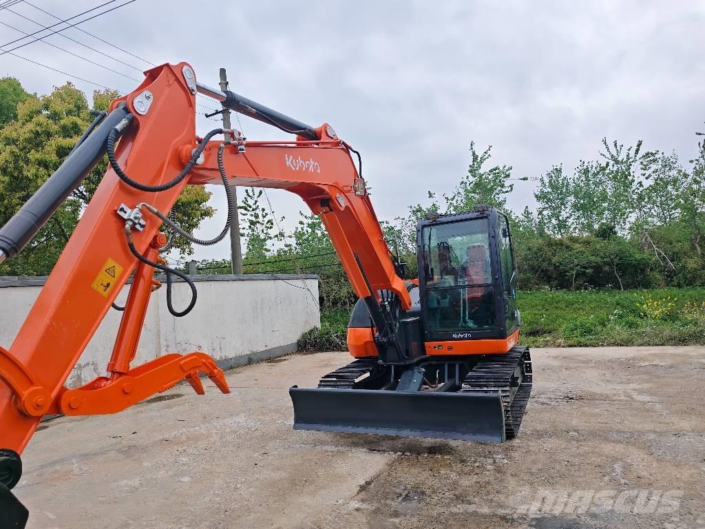 Kubota KX 80-4 Midikaivukoneet 7t - 12t